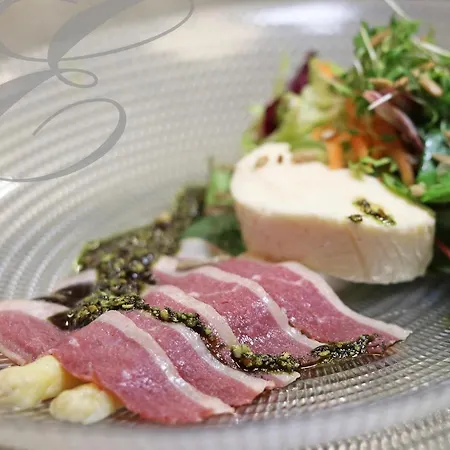 Hotell & Restaurant Eggers Gmbh *