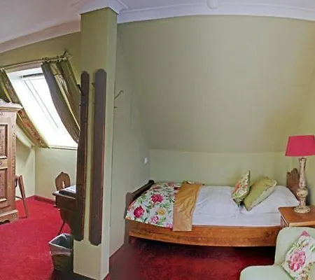 & Restaurant Eggers Gmbh Otel Sprockhoevel