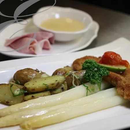 & Restaurant Eggers Gmbh