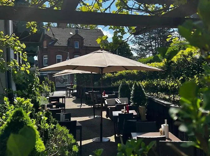 Hotell & Restaurant Eggers Gmbh *